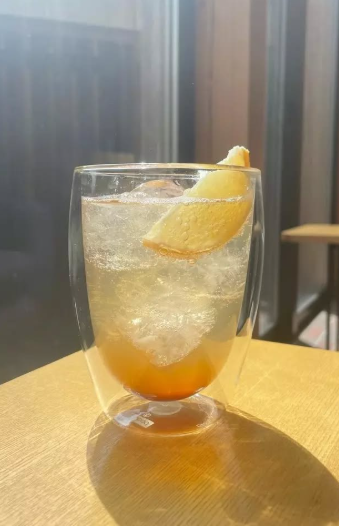 【PECHKA Cafe&Library】
